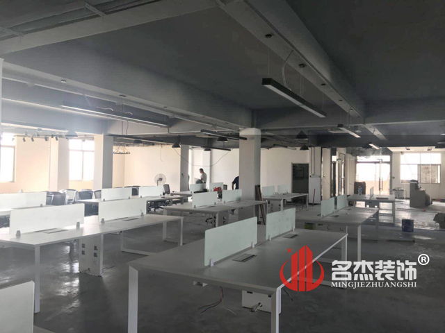辦公室香草视频APP成人.jpg 辦公室香草视频APP成人.jpg