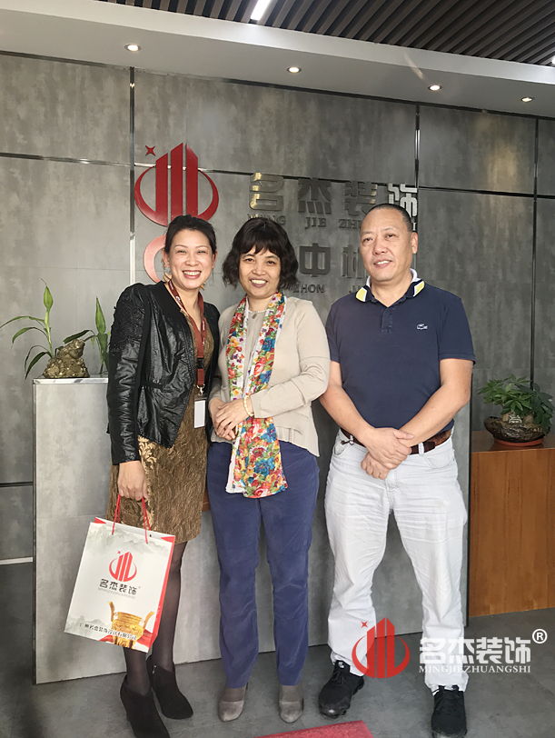 辦公室香草视频APP成人.jpg