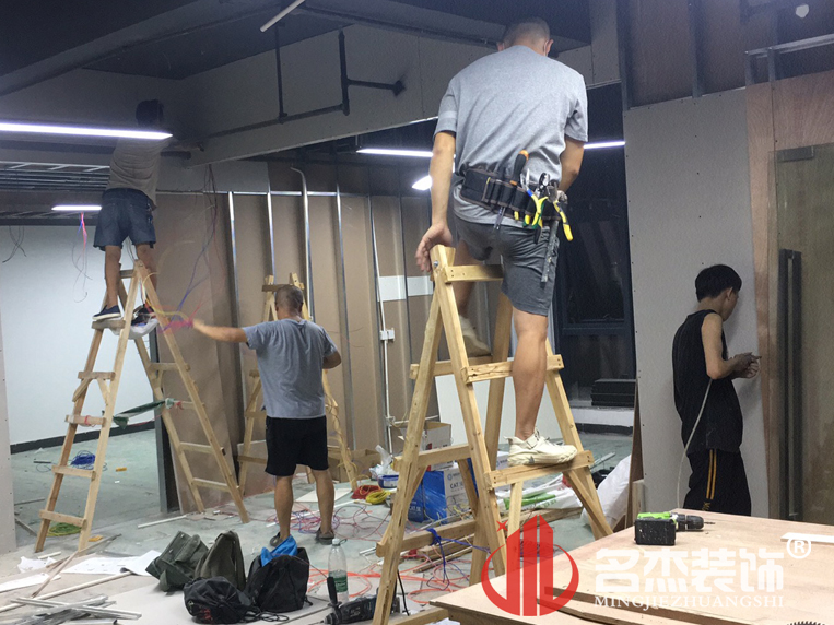 辦公室香草视频APP成人